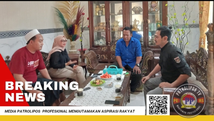 Nongkrong Di Kediaman Rumah Kepala Desa Jangur, Sinergi Positif Antara Media Dan Hukum