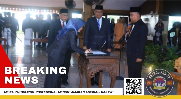 Pj. Bupati Probolinggo Lantik Pejabat Eselon II Dan Fungsional P2UPD