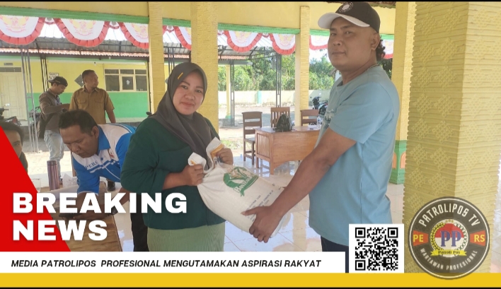 Pemerintah Desa Muneng Kidul Salurkan Bantuan Beras 10 Kg Kepada Warga