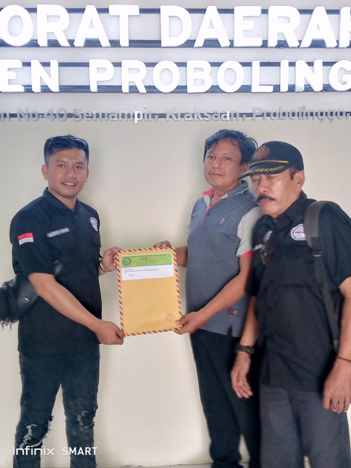 09e6c03e32154a3d91adade8060c8679